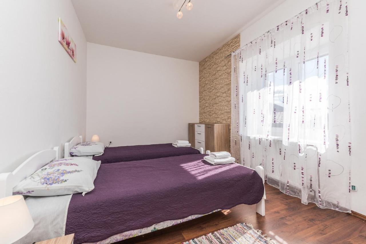 Holiday Home Tower With Private Pool, Sauna And Quads Smilcic Eksteriør billede