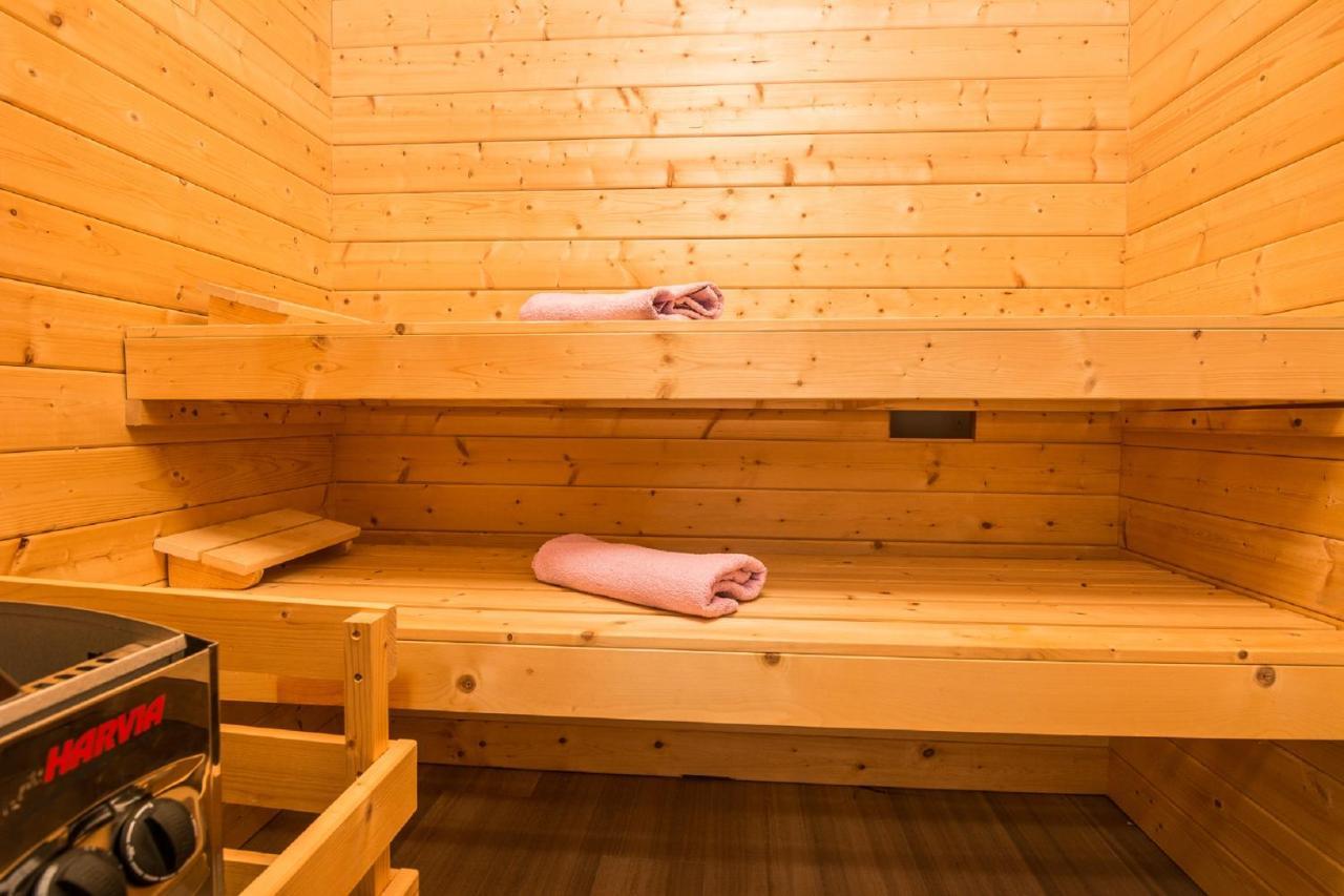 Holiday Home Tower With Private Pool, Sauna And Quads Smilcic Eksteriør billede